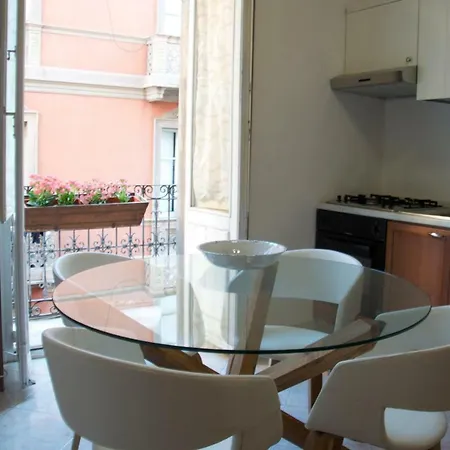 New Romantic קליארי