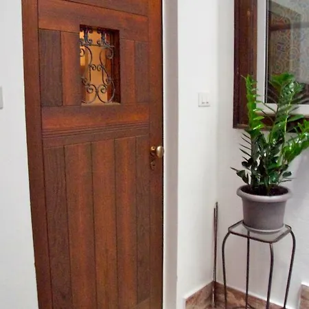 Apartment New Romantic