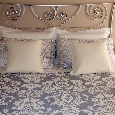 Apartment New Romantic