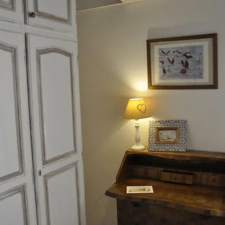 Apartment New Romantic